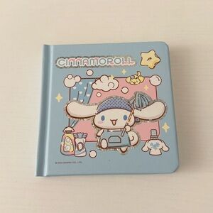 NWOT sanrio official collectible cinnamoroll graph mini notebook